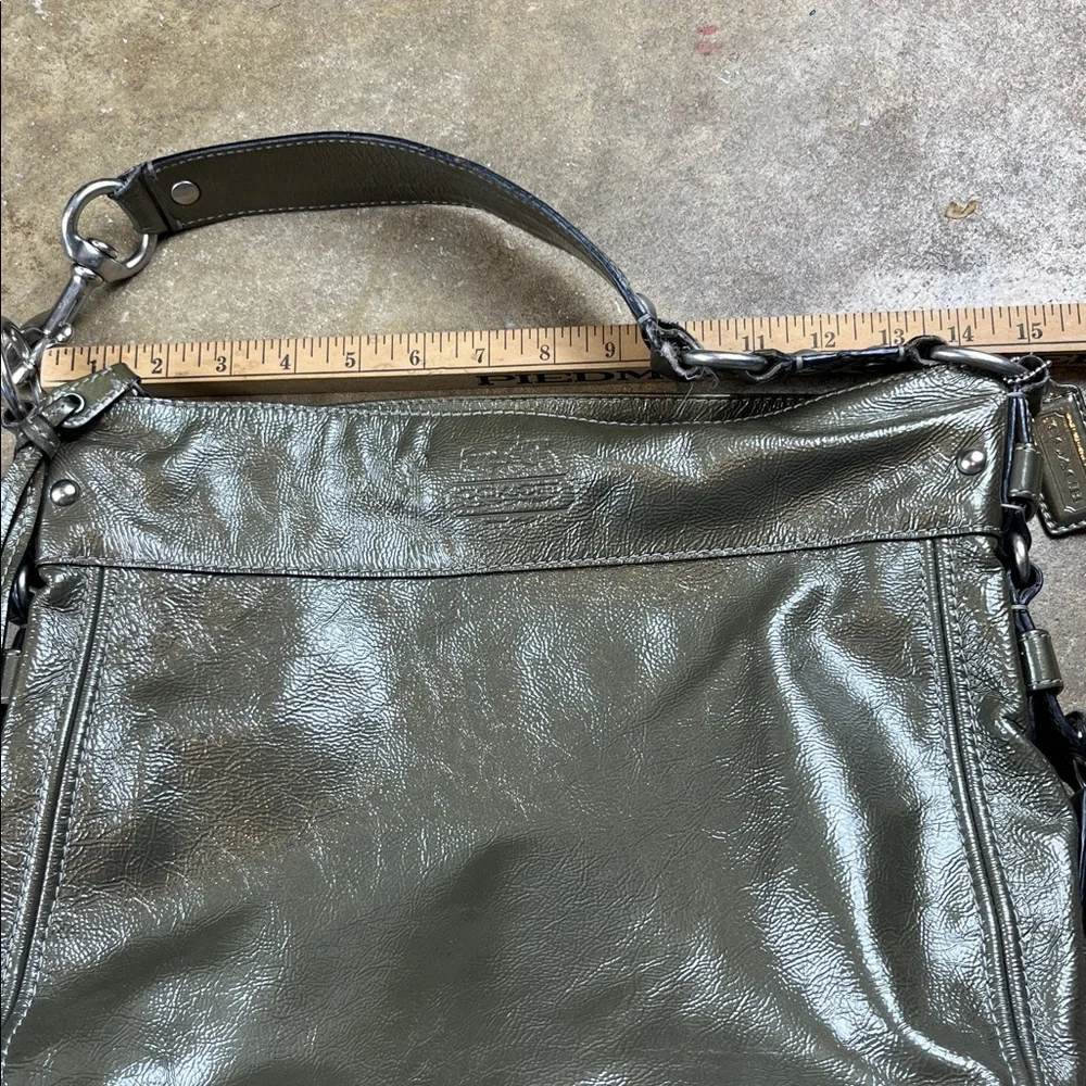 Vintage Coach Zoe Metallic Green Shoulder Bag - Picture 14 of 15